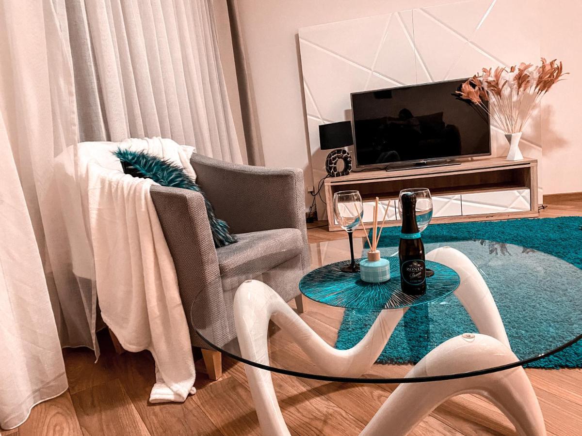 Apartament Solna 80 - Centrum Miasta Z Podziemnym Garazem Kielce Luaran gambar