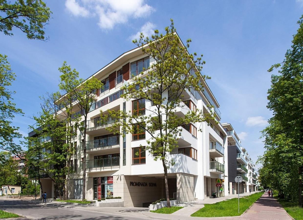 Apartament Solna 80 - Centrum Miasta Z Podziemnym Garazem Kielce Luaran gambar