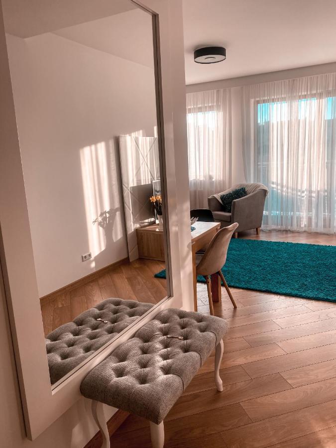Apartament Solna 80 - Centrum Miasta Z Podziemnym Garazem Kielce Luaran gambar